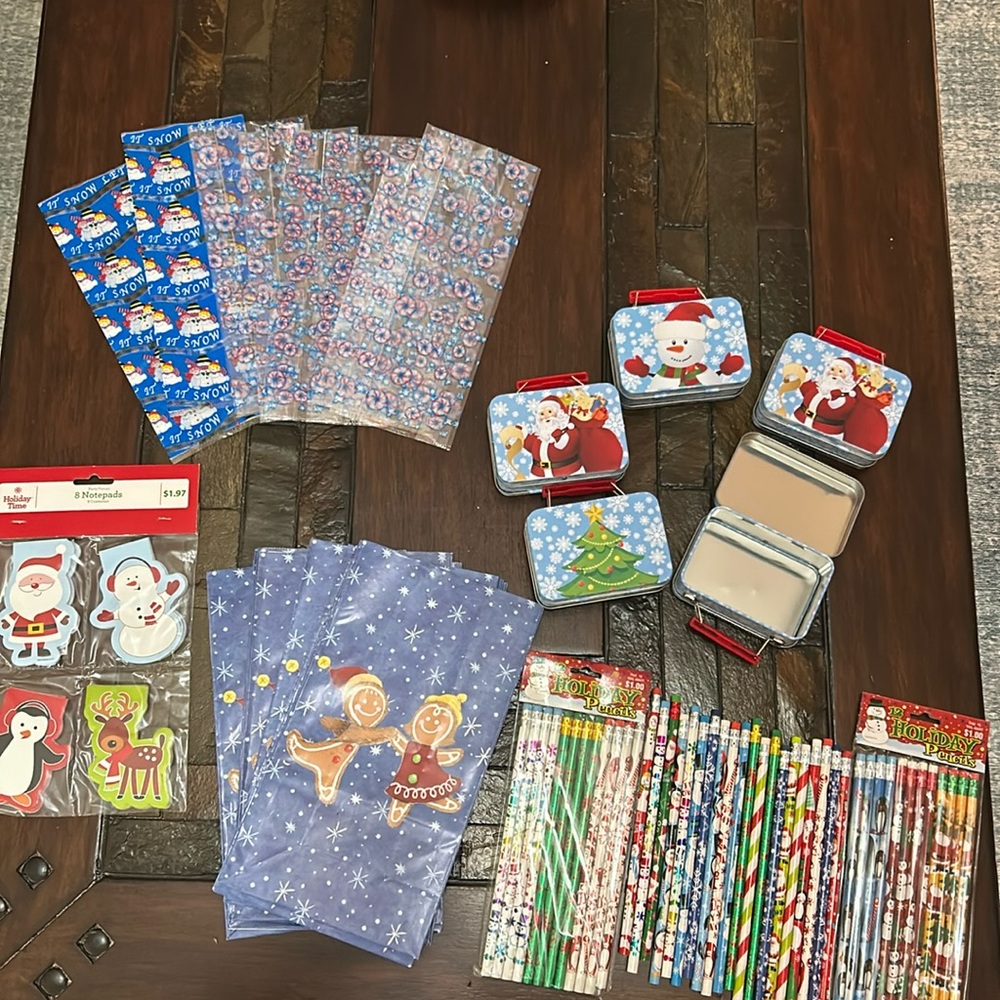 LOT of Christmas items for school classroom